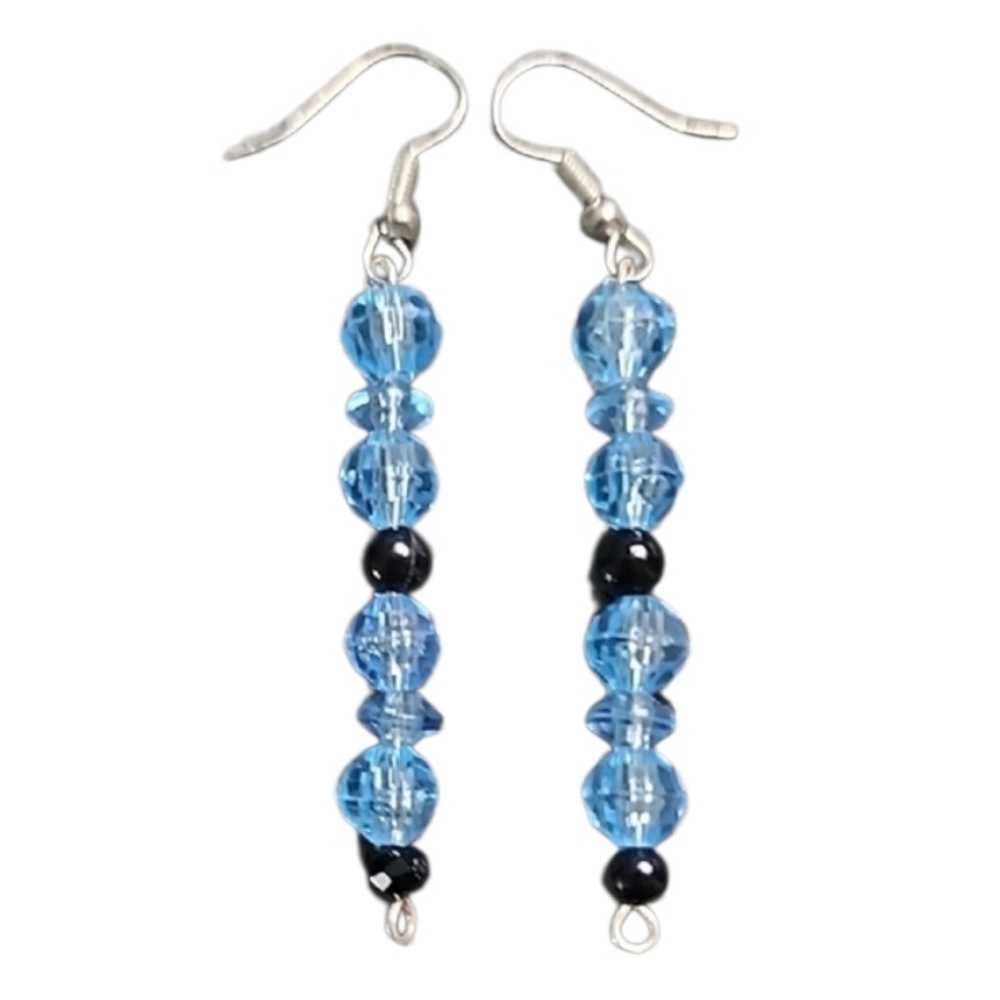 💥4 for $20💥Blue and Black Beaded Earrings